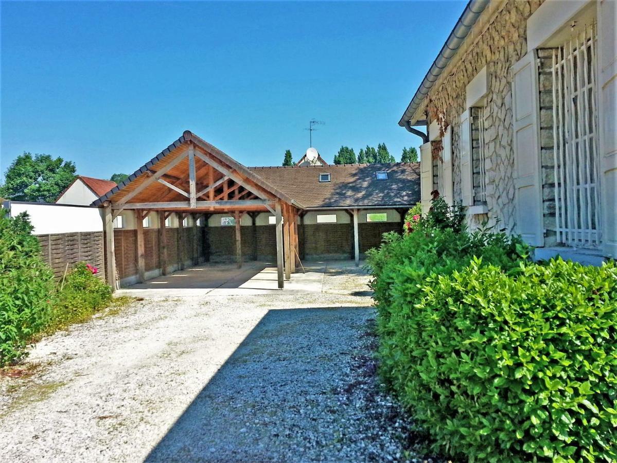 Hôtel Le Régent Villers-Cotterêts Exterior foto