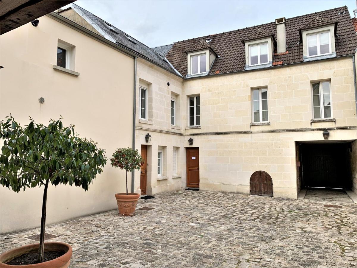 Hôtel Le Régent Villers-Cotterêts Exterior foto